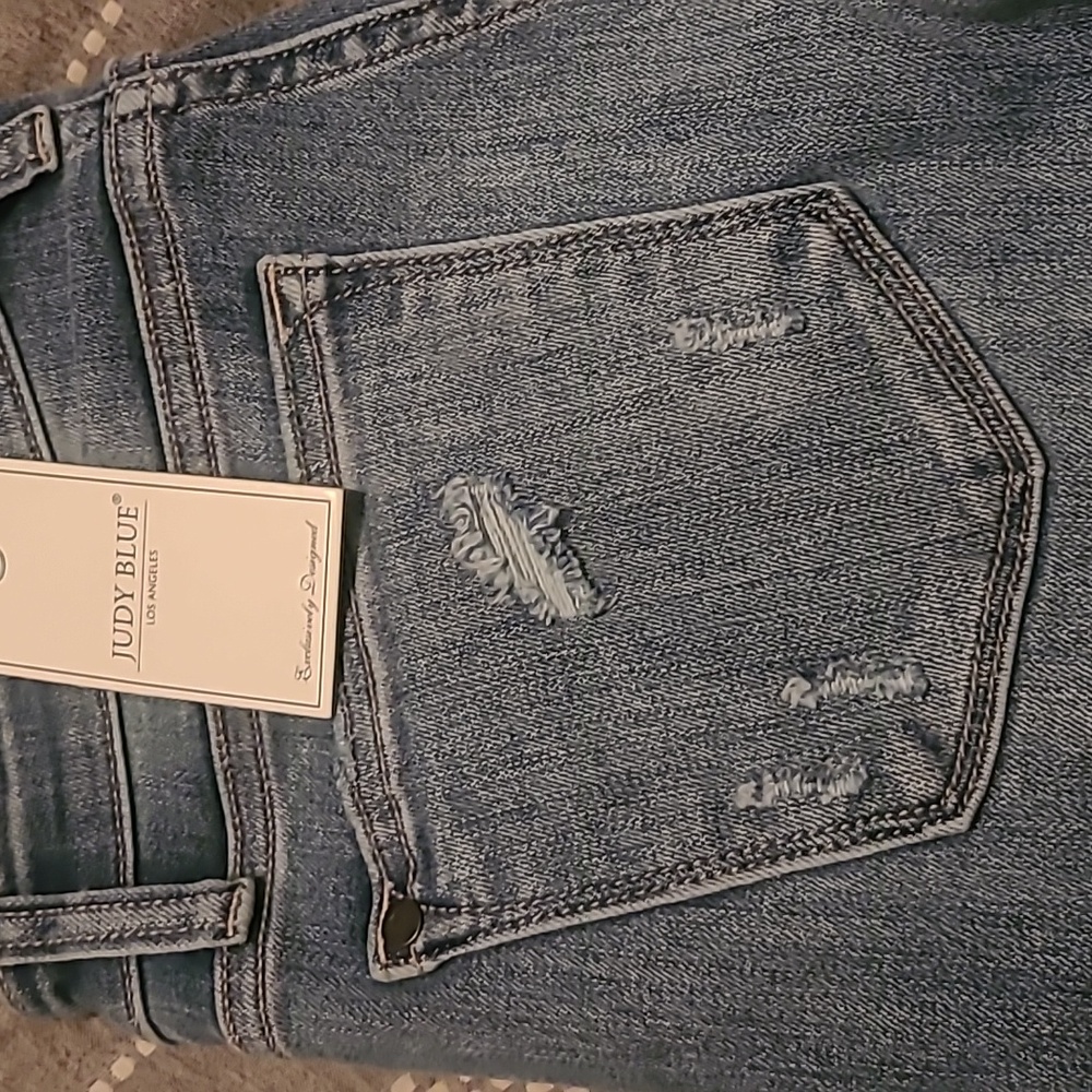NWT judy blues distressed denim - Picture 2 of 8